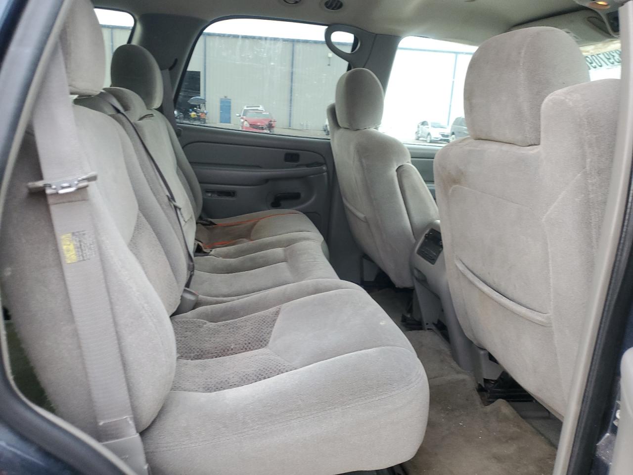 2004 Chevrolet Tahoe C1500 VIN: 1GNEC13Z04R122976 Lot: 83970965