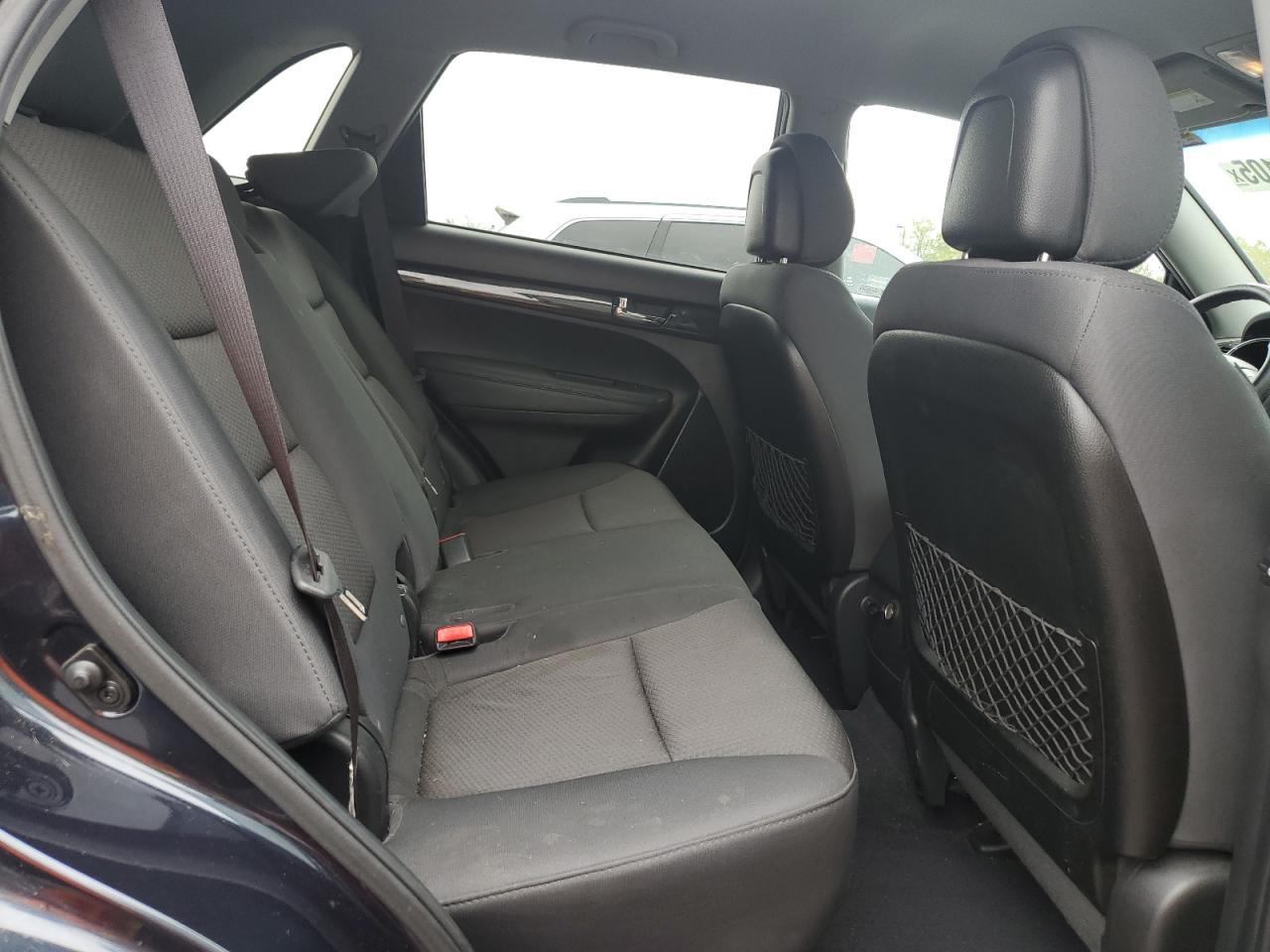 2012 Kia Sorento Base VIN: 5XYKT3A11CG231318 Lot: 81094105