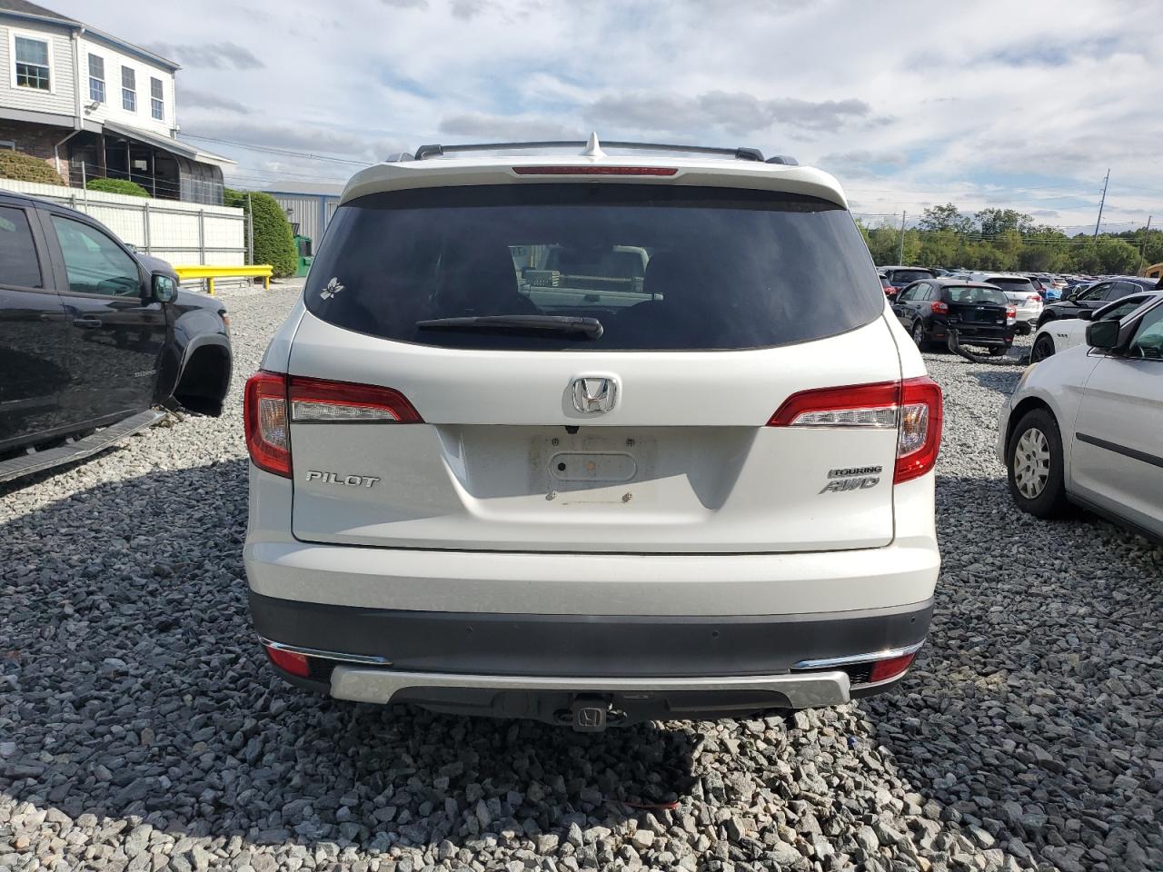 2021 Honda Pilot Touring VIN: 5FNYF6H63MB010672 Lot: 71521985