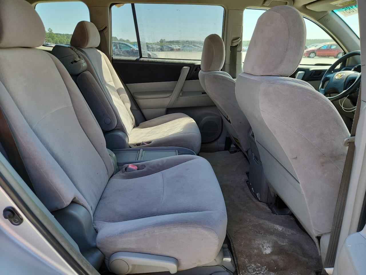 2008 Toyota Highlander VIN: JTEDS41A282044961 Lot: 72041185