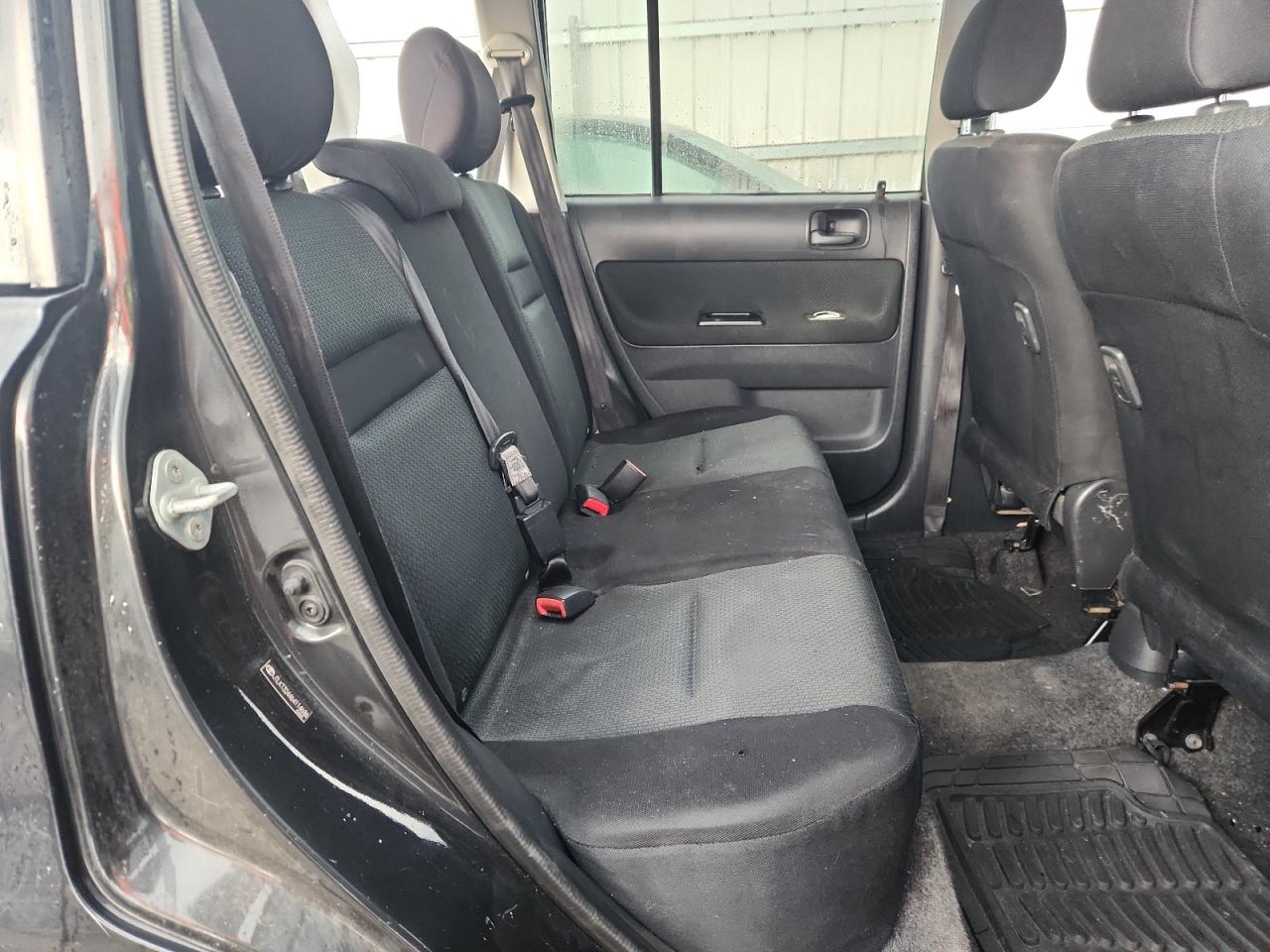 2006 Toyota Scion Xb VIN: JTLKT324464114686 Lot: 81335085