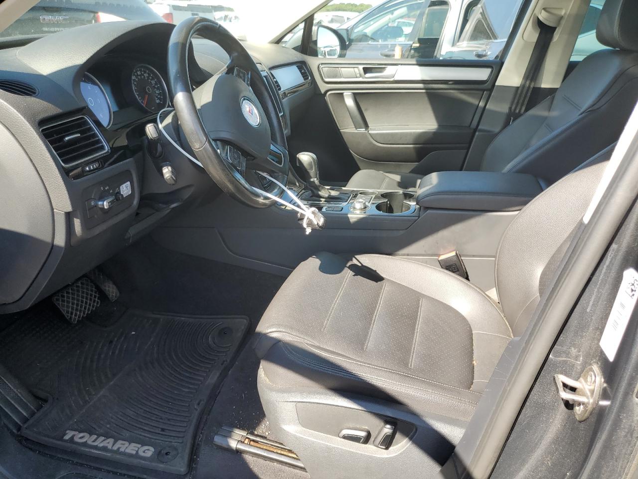 2016 Volkswagen Touareg Tdi VIN: WVGEP9BPXGD006872 Lot: 72054935