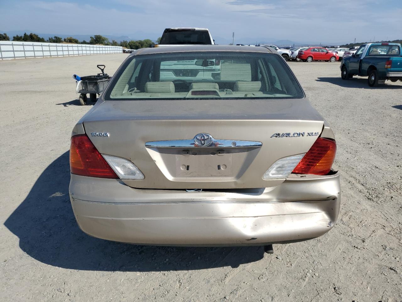 2001 Toyota Avalon Xl VIN: 4T1BF28B11U140444 Lot: 81846185