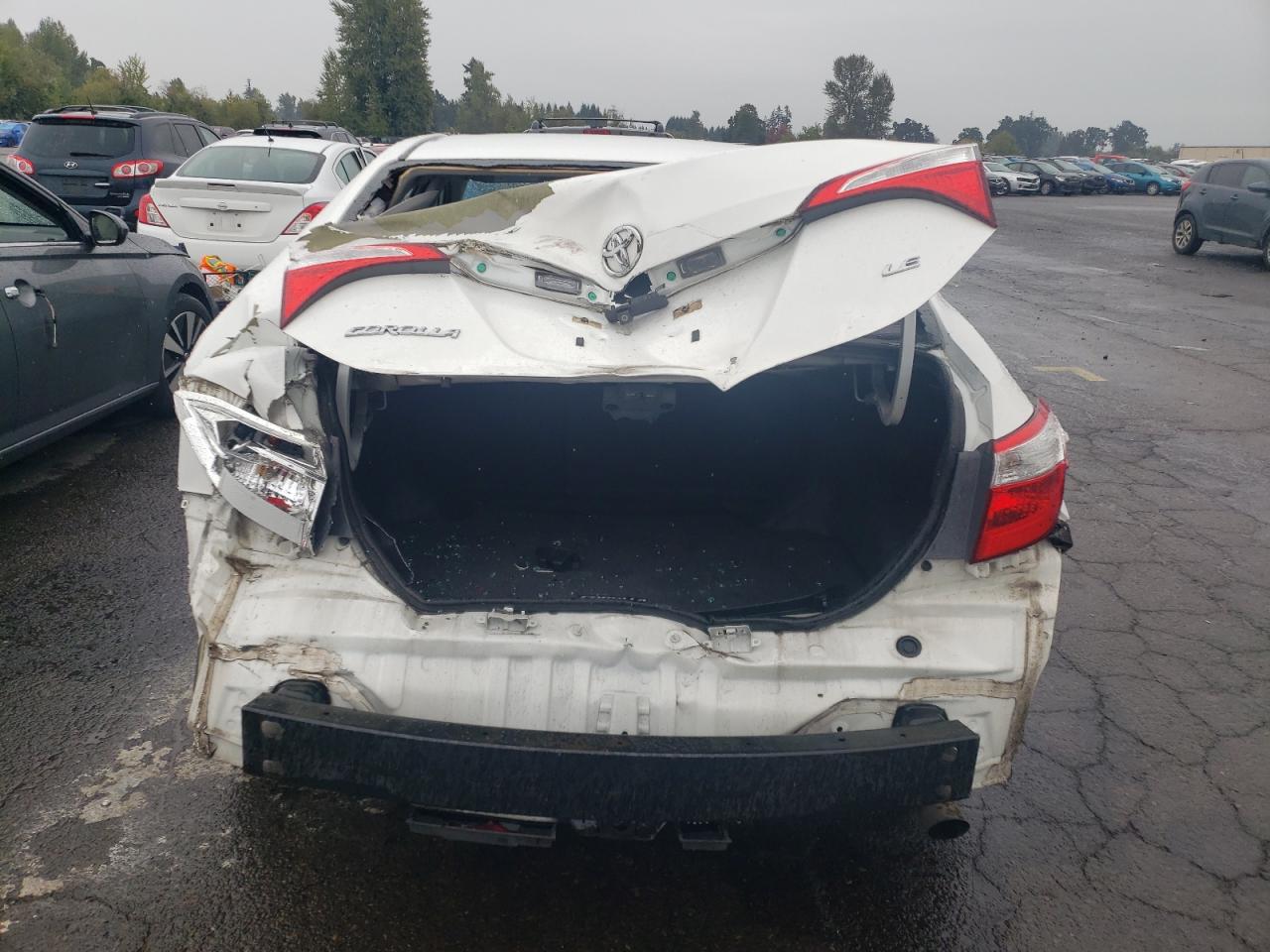 2015 Toyota Corolla L VIN: 5YFBURHE0FP193511 Lot: 84369965