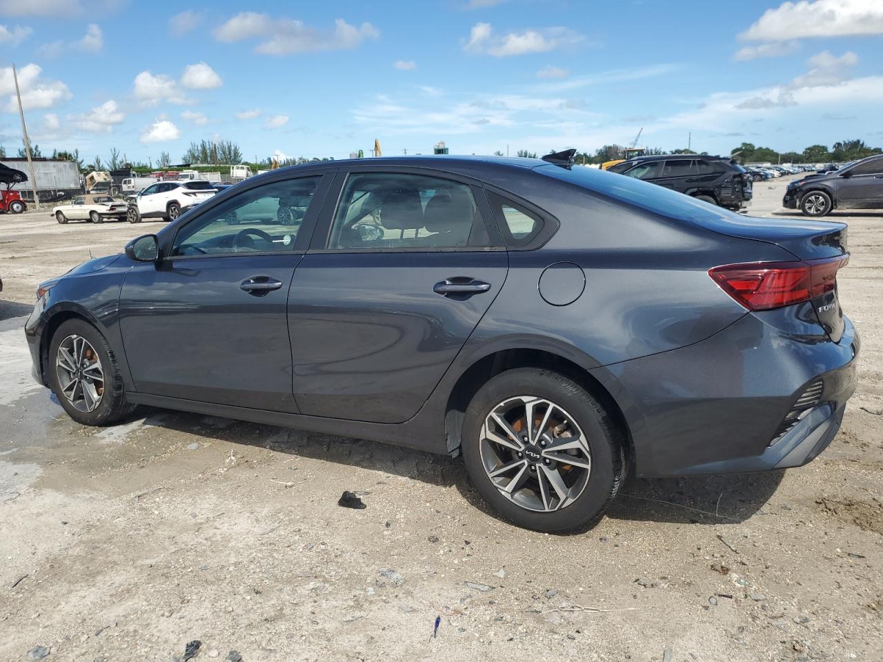 2024 Kia Forte Lx VIN: 3KPF24AD5RE762502 Lot: 84208365