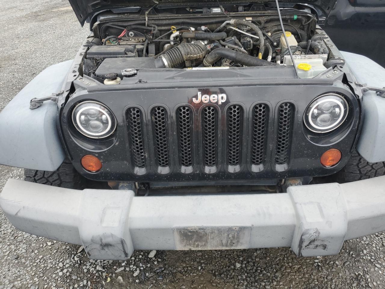 2009 Jeep Wrangler Unlimited X VIN: 1J4GA39199L718354 Lot: 71550815