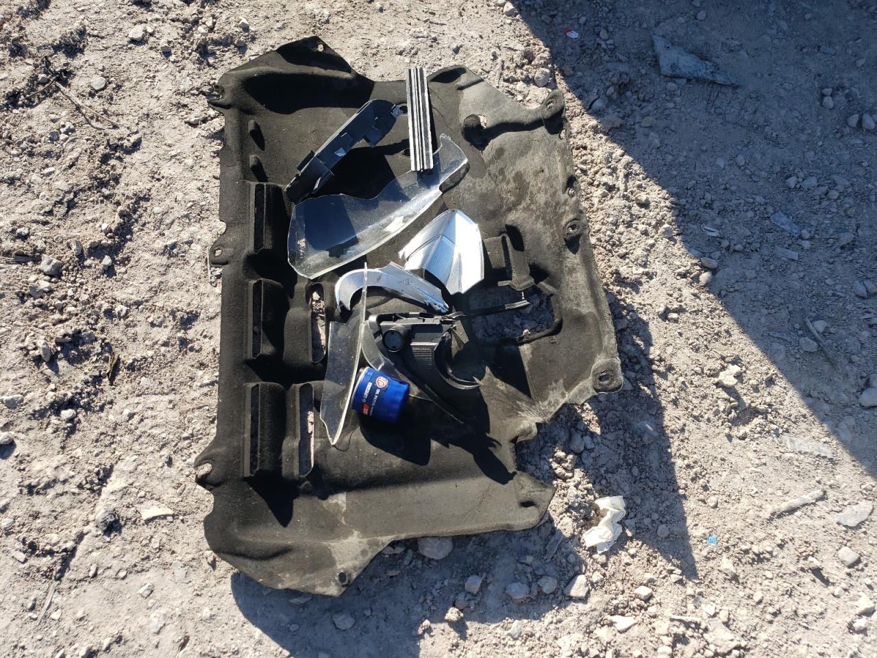 2013 Ford C-Max Sel VIN: 1FADP5BU2DL515831 Lot: 84353325