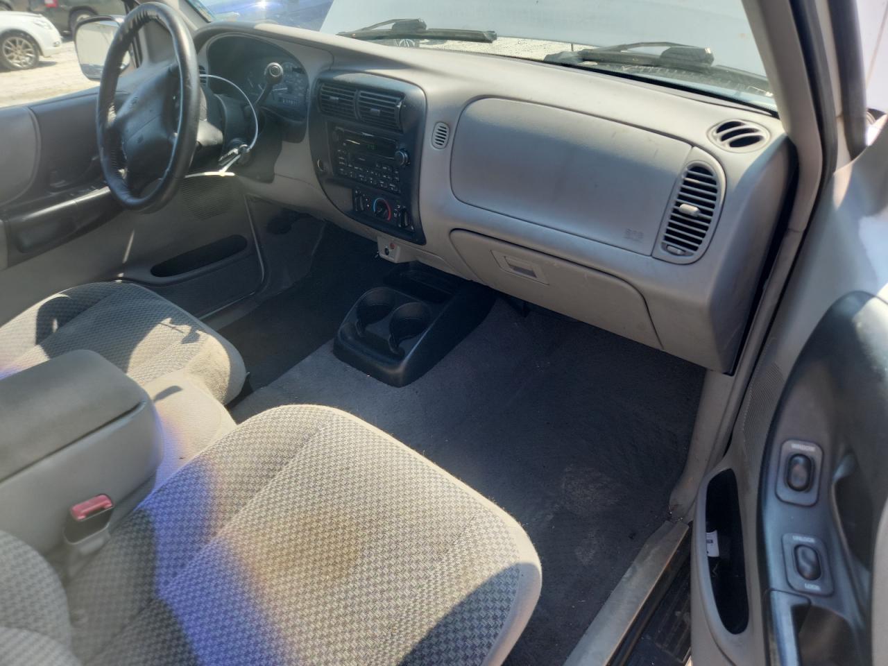 1999 Ford Ranger Super Cab VIN: 1FTYR14X3XPB61370 Lot: 80664905