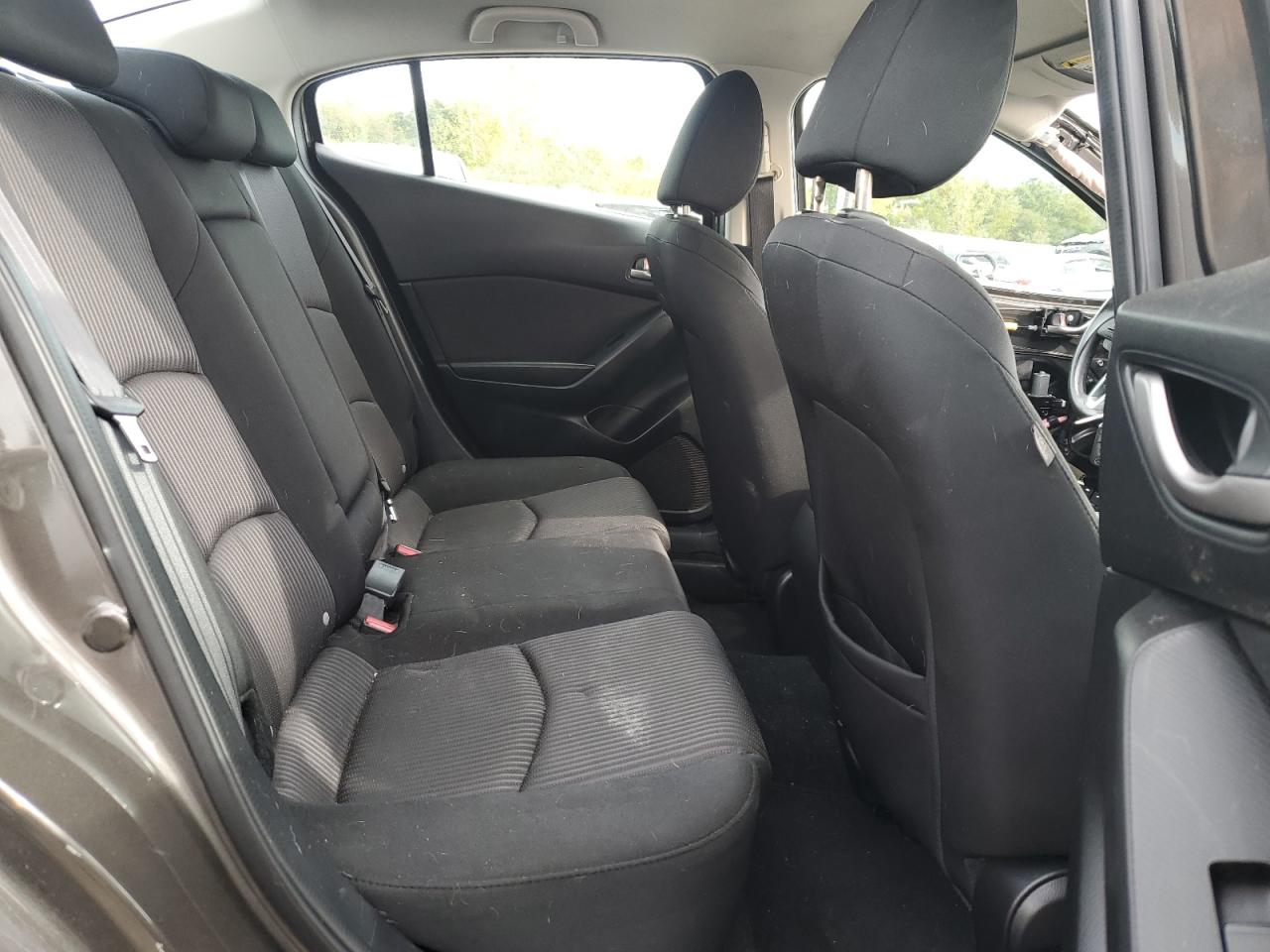 2016 Mazda 3 Sport VIN: JM1BM1U74G1321599 Lot: 72063835