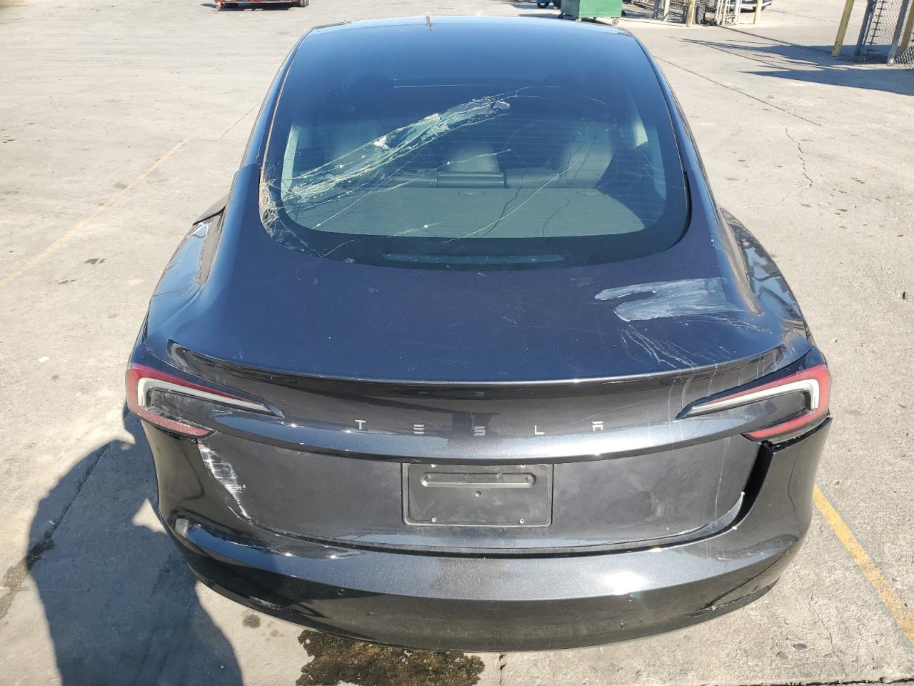 2025 Tesla Model 3 VIN: 5YJ3E1EA7SF890930 Lot: 84408585