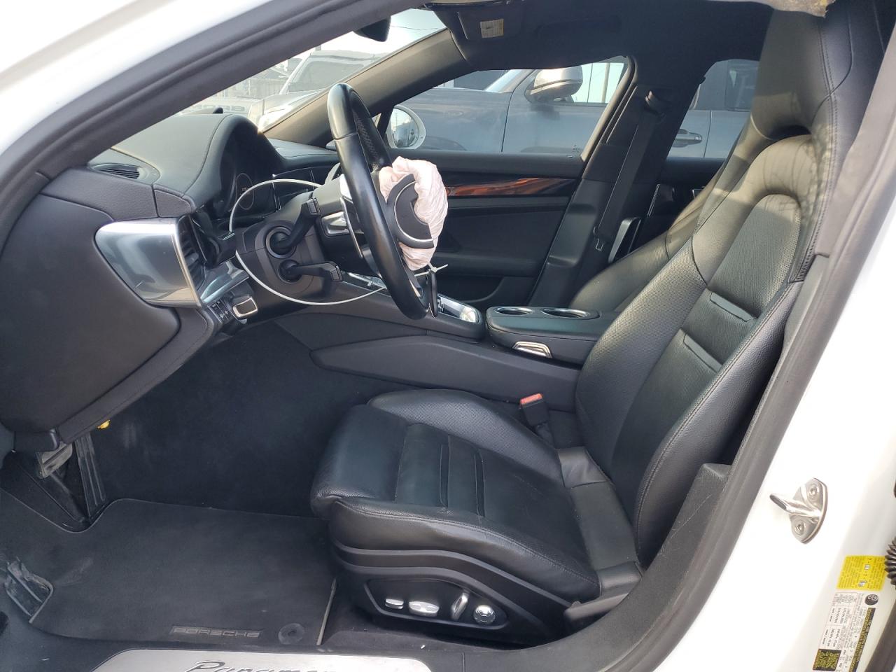 2017 Porsche Panamera 2 VIN: WP0AA2A73HL103786 Lot: 84029925