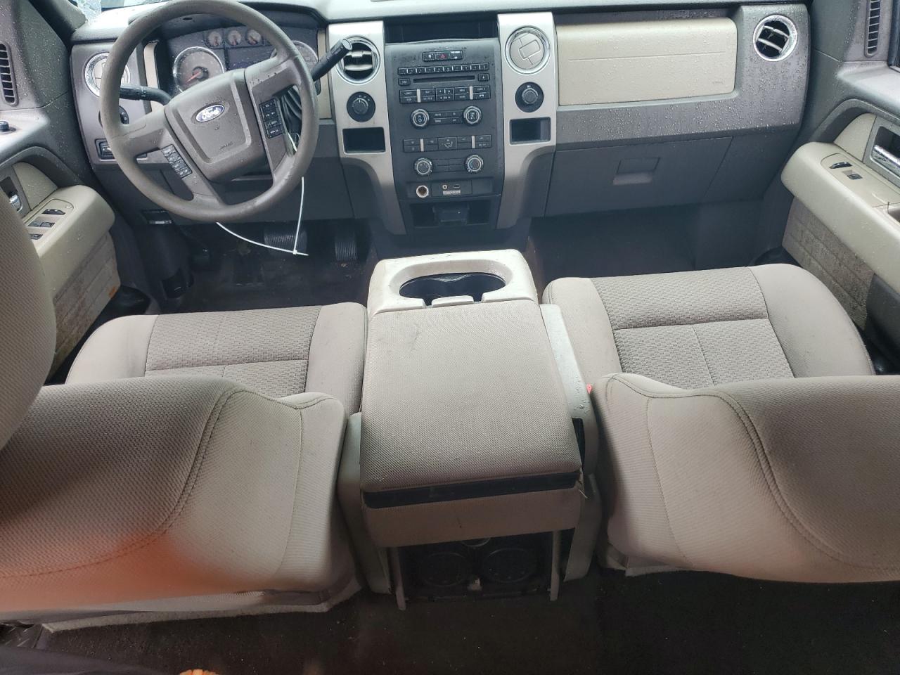 2010 Ford F150 Super Cab VIN: 1FTFX1EV7AFA17523 Lot: 81663685