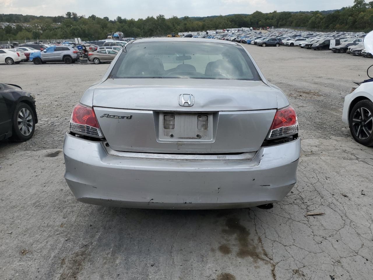 2010 Honda Accord Lxp VIN: 1HGCP2F45AA023642 Lot: 71742015