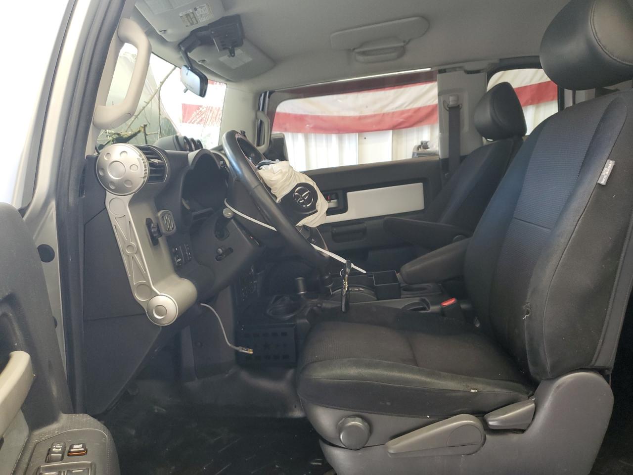 2008 Toyota Fj Cruiser VIN: JTEBU11F18K033414 Lot: 83993275