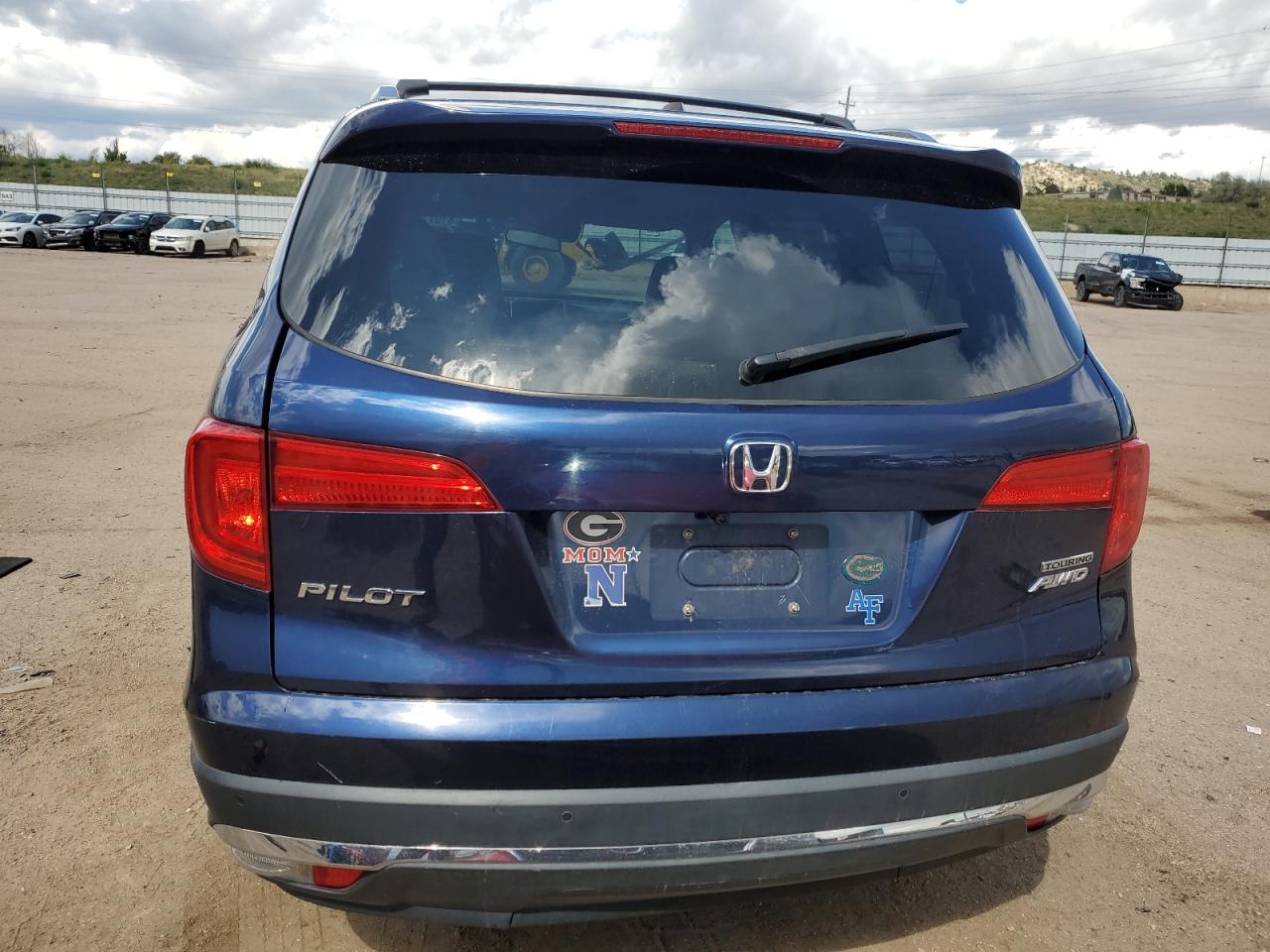 2016 Honda Pilot Touring VIN: 5FNYF6H95GB122646 Lot: 81077805