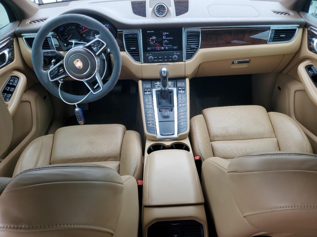 2017 Porsche Macan Gts VIN: WP1AG2A57HLB52291 Lot: 81767385