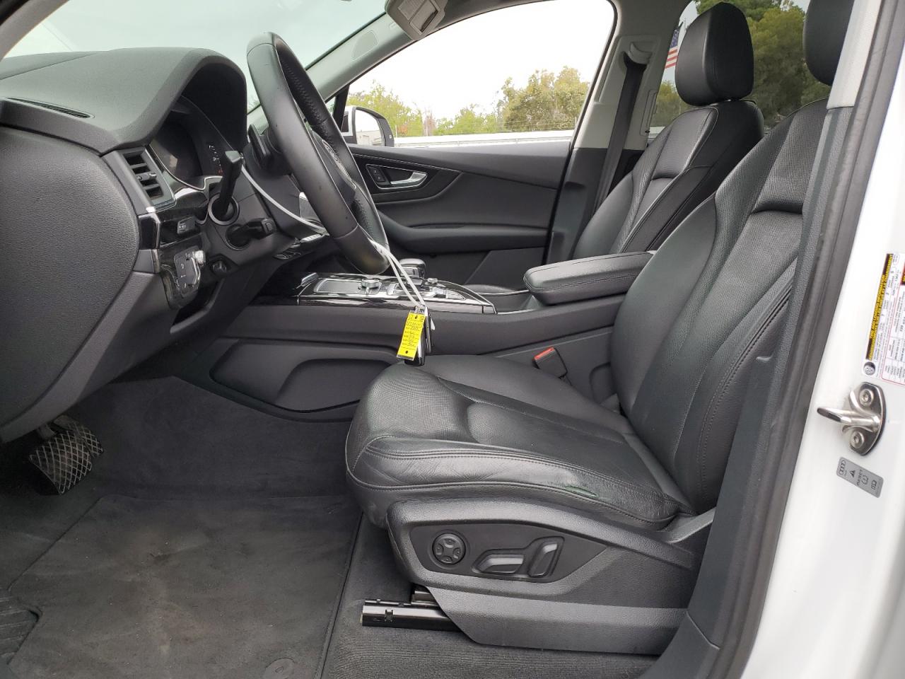 2017 Audi Q7 Premium Plus VIN: WA1LAAF7XHD018993 Lot: 84004545