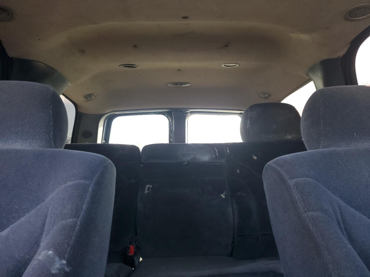 2001 GMC Yukon VIN: 1GKEK13T21J295288 Lot: 69704615