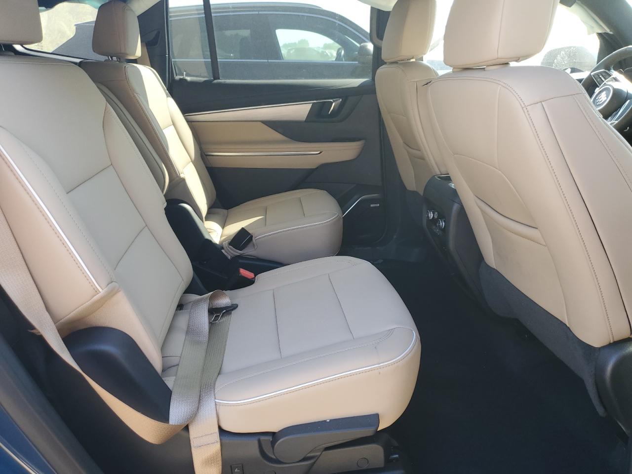 2025 Buick Enclave Preferred VIN: 5GAEVARSXSJ102681 Lot: 80819285