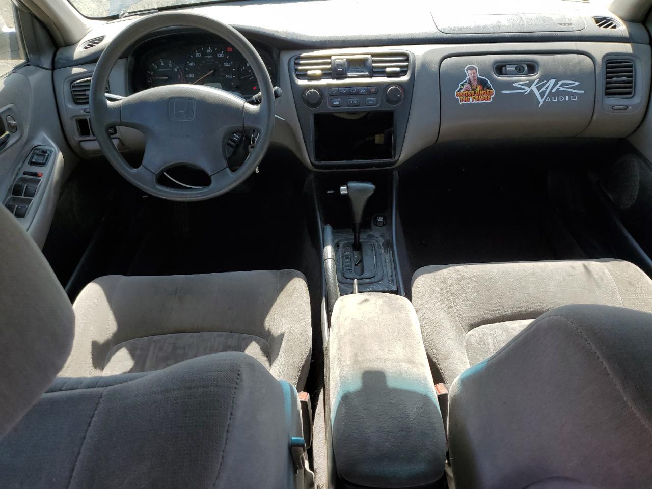 2000 Honda Accord Ex VIN: JHMCG5659YC031751 Lot: 70963185