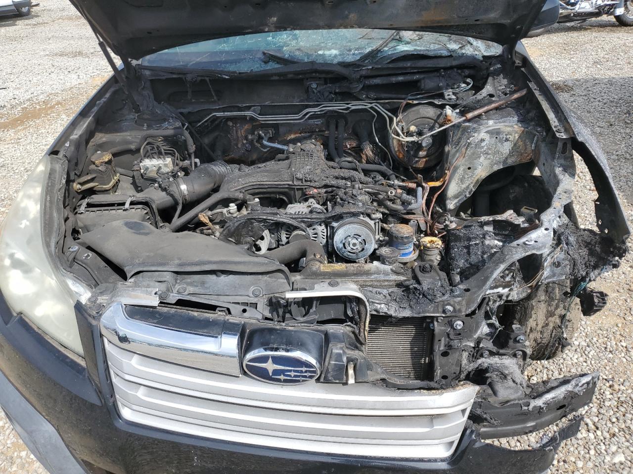 2013 Subaru Outback 2.5I Premium VIN: 4S4BRCCC5D3286806 Lot: 81643915