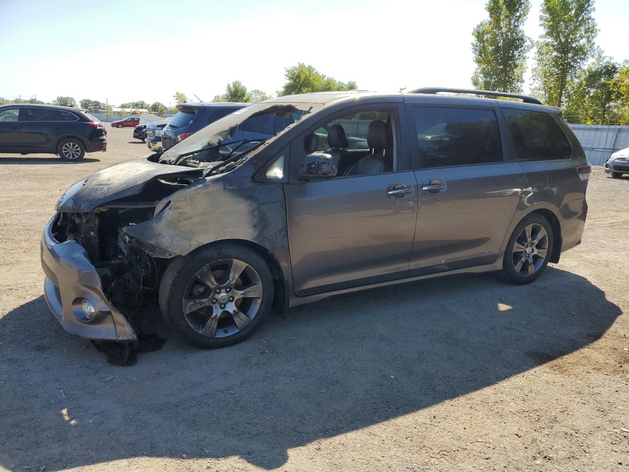 2015 Toyota Sienna Sport