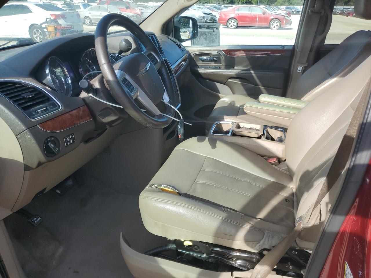 2014 Chrysler Town & Country Touring VIN: 2C4RC1BG5ER112644 Lot: 81724975