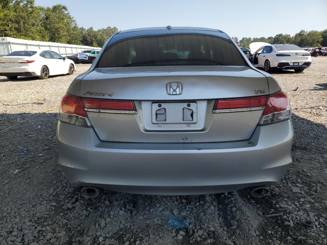 2011 Honda Accord Exl VIN: 5KBCP3F89BB001340 Lot: 70857765