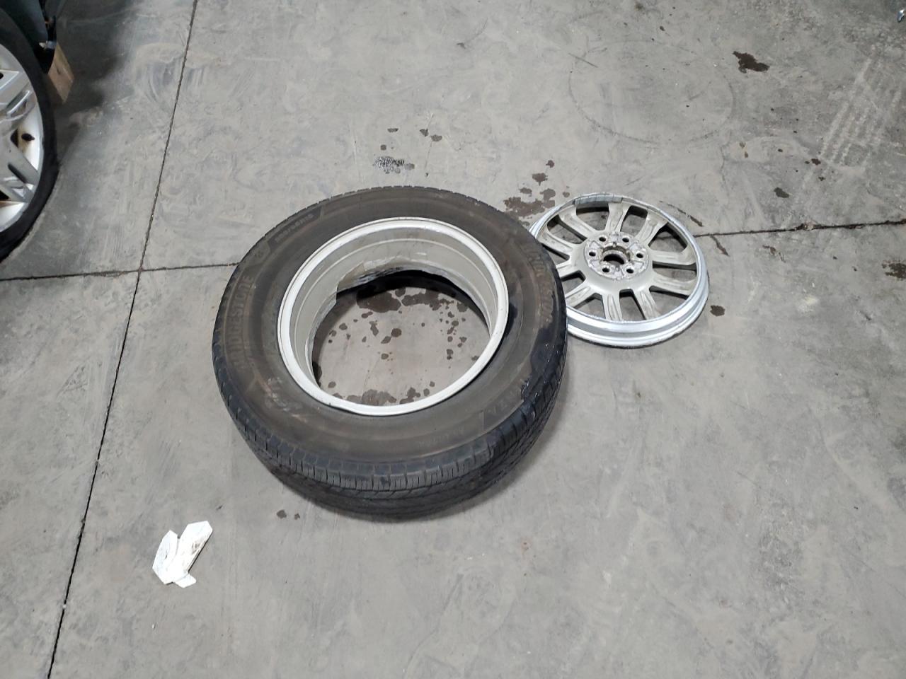 2018 Chevrolet Traverse Lt VIN: 1GNEVGKW8JJ213654 Lot: 71013295