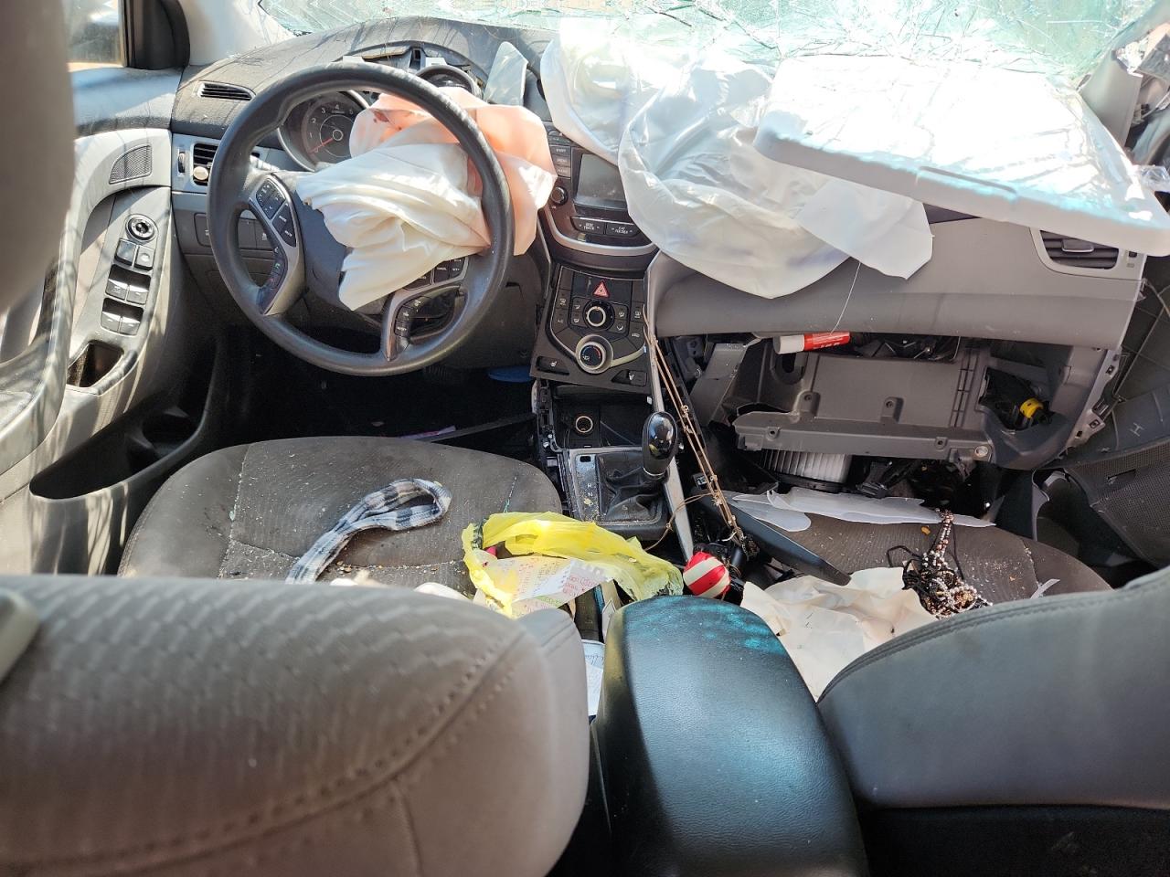 2014 Hyundai Elantra Se VIN: 5NPDH4AE4EH458467 Lot: 71525925