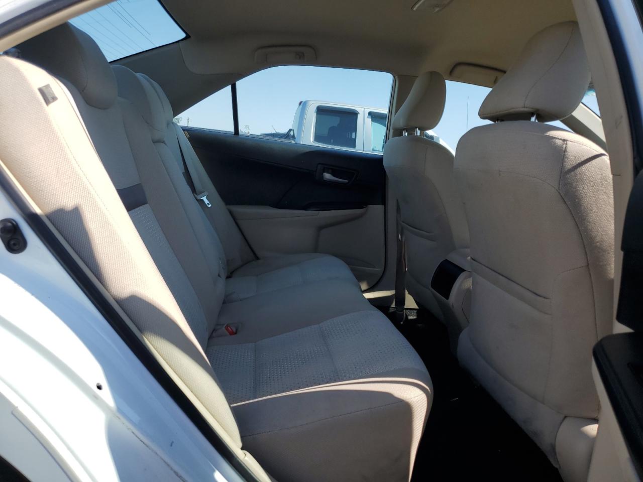 2014 Toyota Camry L VIN: 4T1BF1FK2EU820436 Lot: 84193835