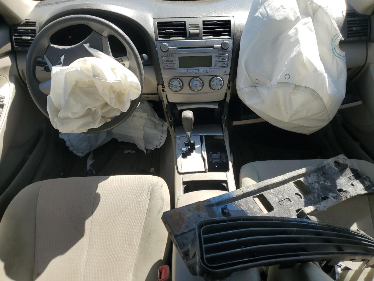 2010 Toyota Camry Base VIN: 4T1BF3EK6AU024487 Lot: 71090575