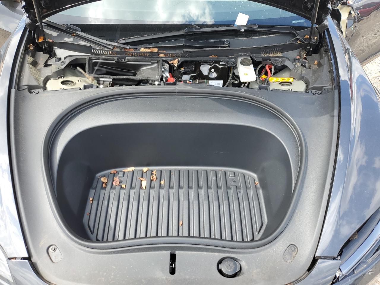 2024 Tesla Model 3 VIN: 5YJ3E1EAXRF861044 Lot: 84275195