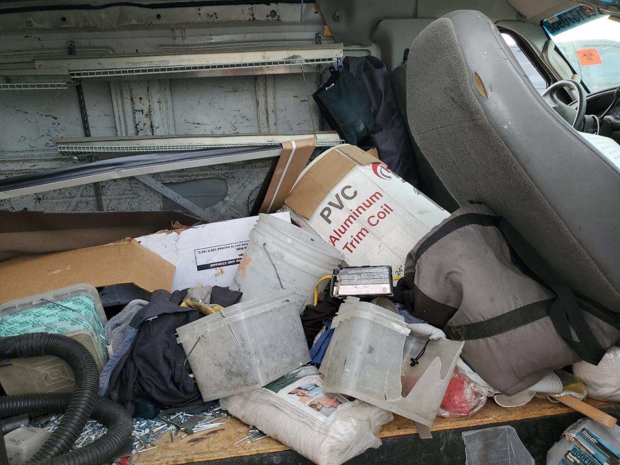 2005 Ford Econoline E150 Van VIN: 1FTRE14W75HA00700 Lot: 80137095