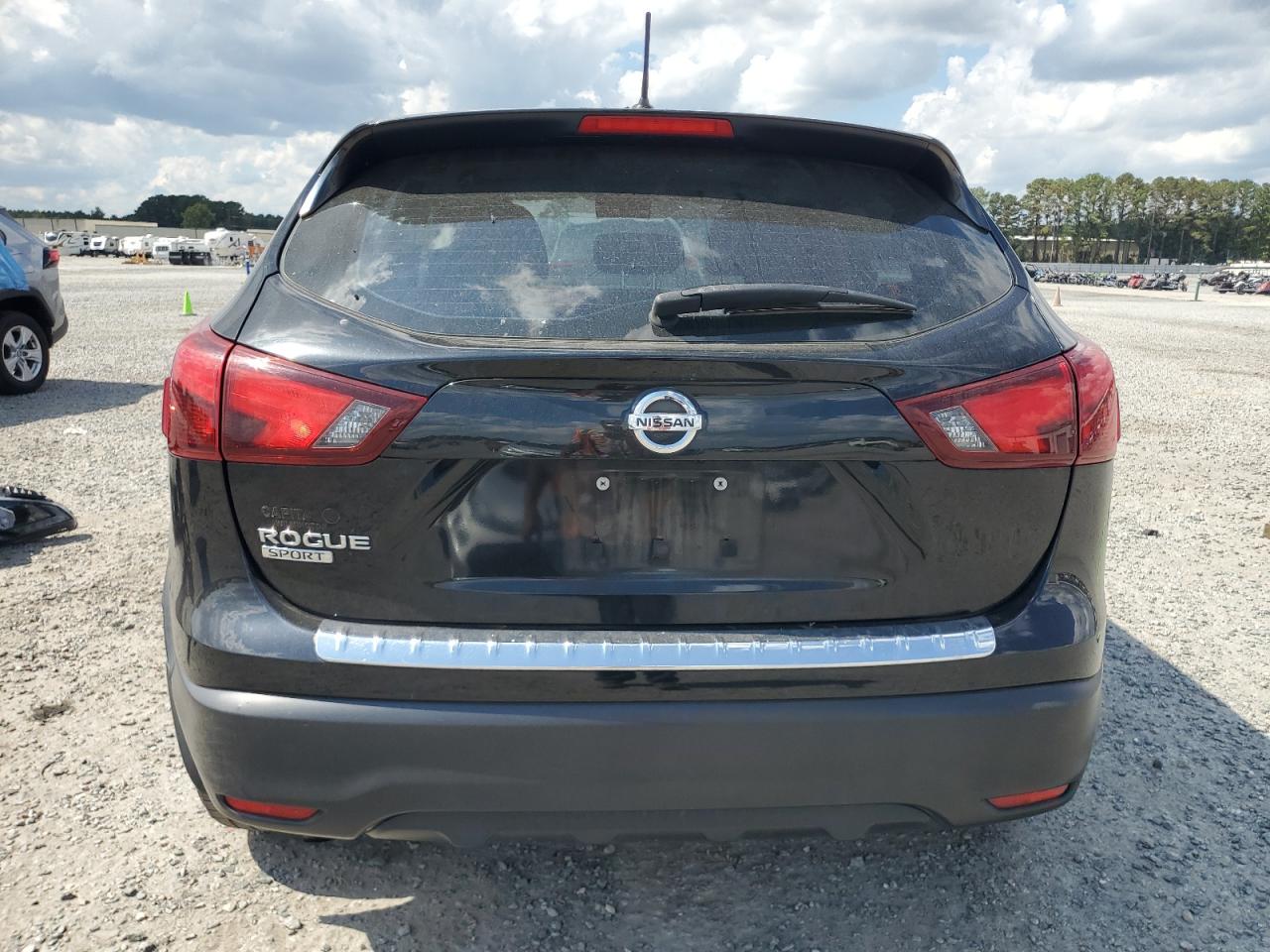 2018 Nissan Rogue Sport S VIN: JN1BJ1CP1JW152293 Lot: 81845735