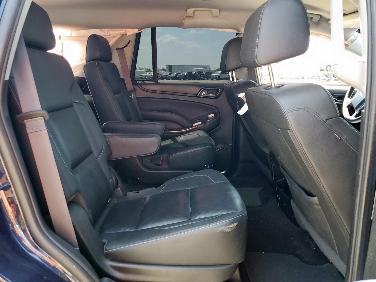 2017 Chevrolet Tahoe C1500 Lt VIN: 1GNSCBKC5HR376694 Lot: 71655875