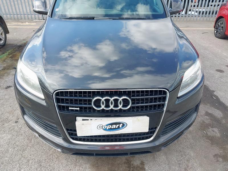 2009 AUDI Q7 S LINE