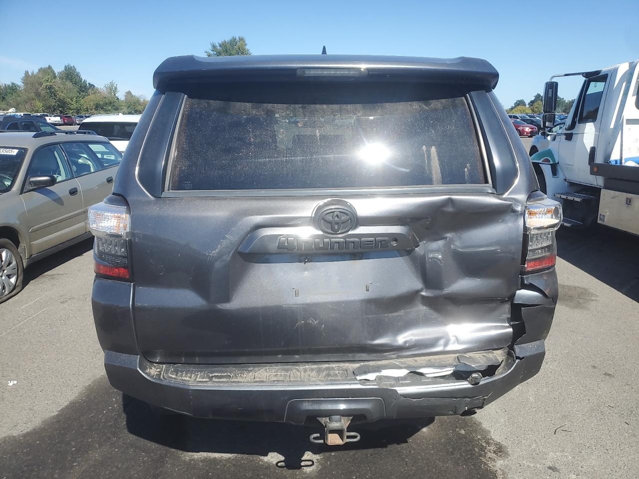 2015 Toyota 4Runner Sr5/Sr5 Premium VIN: JTEBU5JR9F5245233 Lot: 81324765