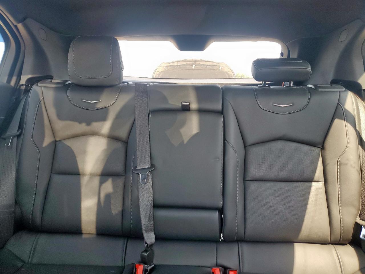 2025 Cadillac Xt4 Premium Luxury VIN: 1GYFZCR4XSF146472 Lot: 71948985