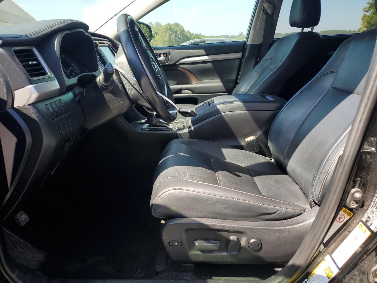 2019 Toyota Highlander Se VIN: 5TDKZRFH3KS327069 Lot: 81399925