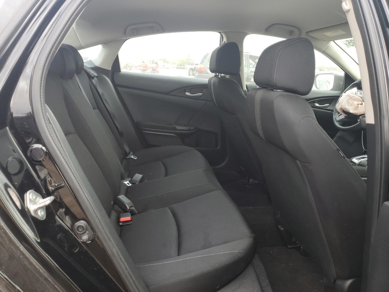 2020 Honda Civic Lx VIN: 2HGFC2F63LH586008 Lot: 81741295