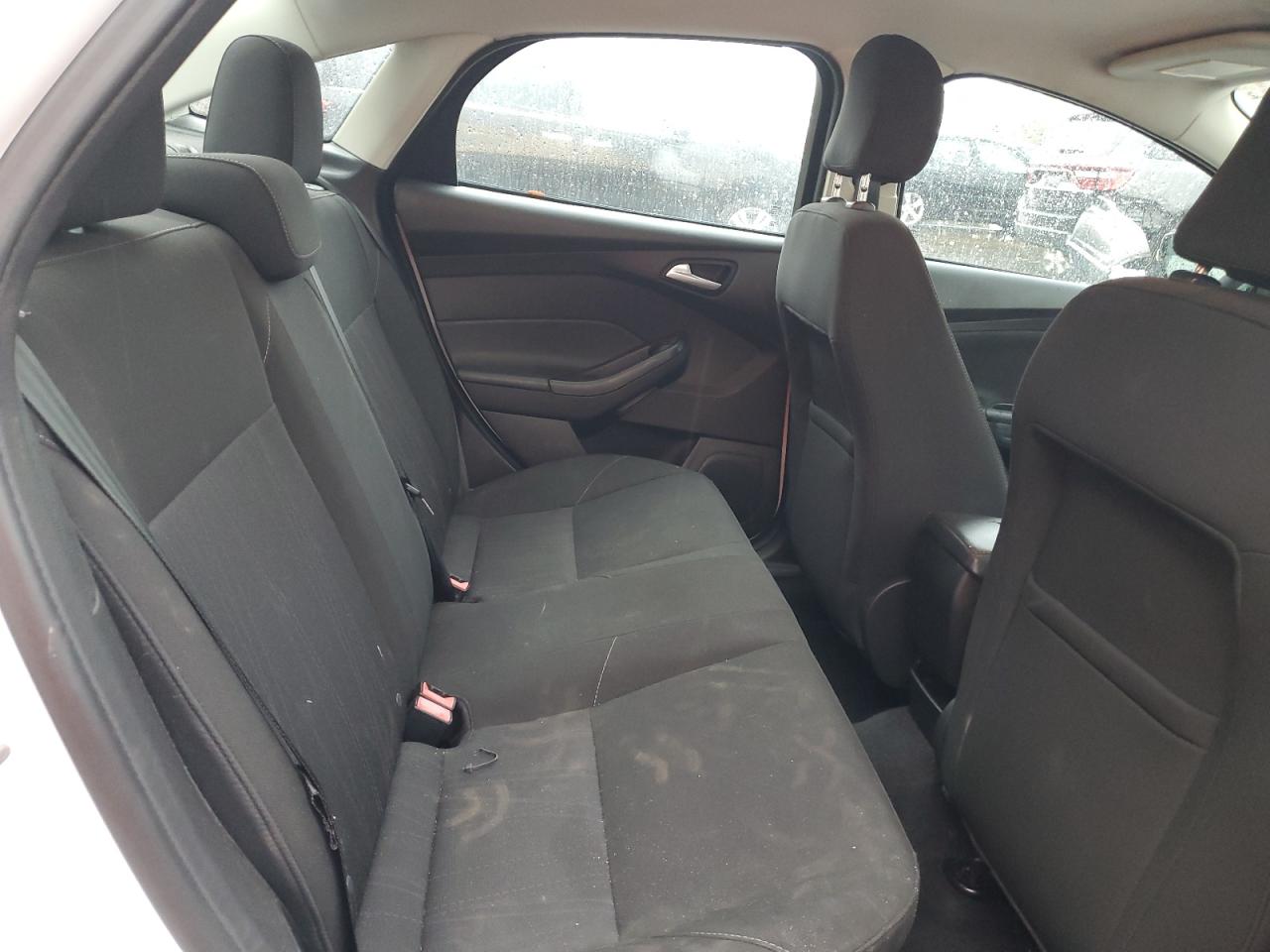 2015 Ford Focus Se VIN: 1FADP3F27FL301854 Lot: 80965215