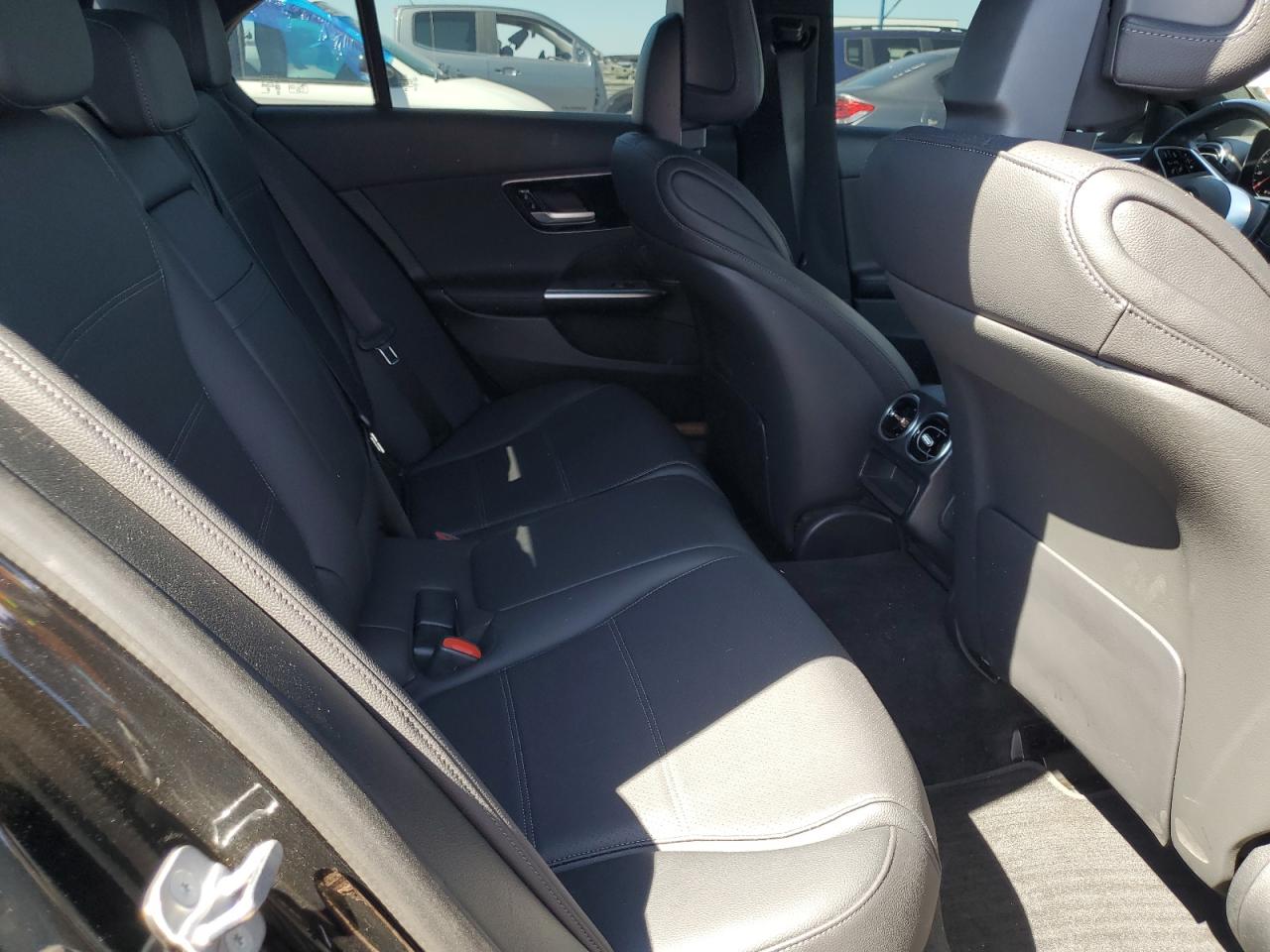 2024 Mercedes-Benz C 300 VIN: W1KAF4GB8RR187214 Lot: 86672555