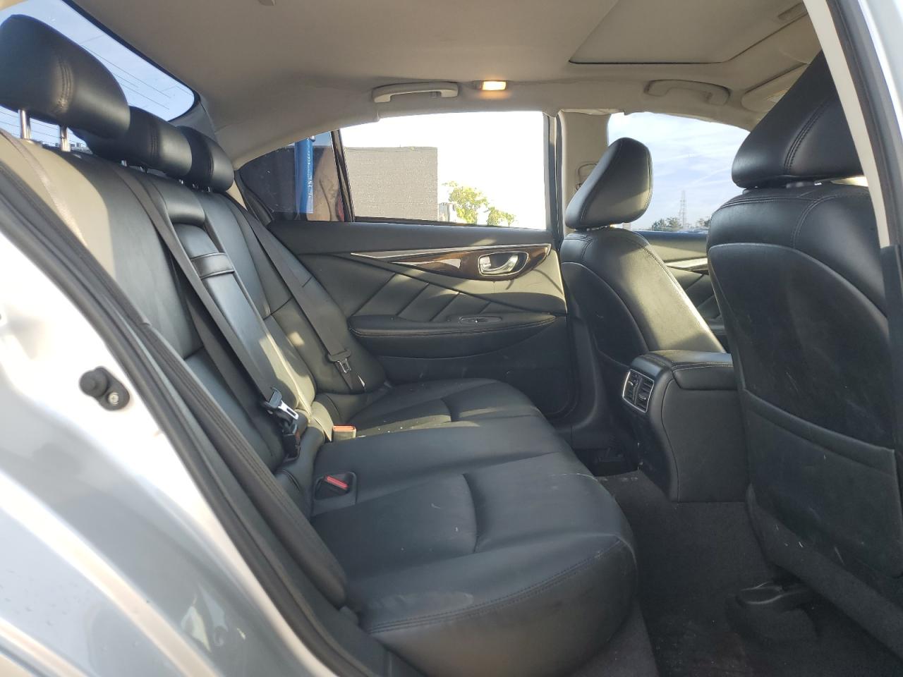 2019 Infiniti Q50 Luxe VIN: JN1EV7AP4KM514752 Lot: 83776345