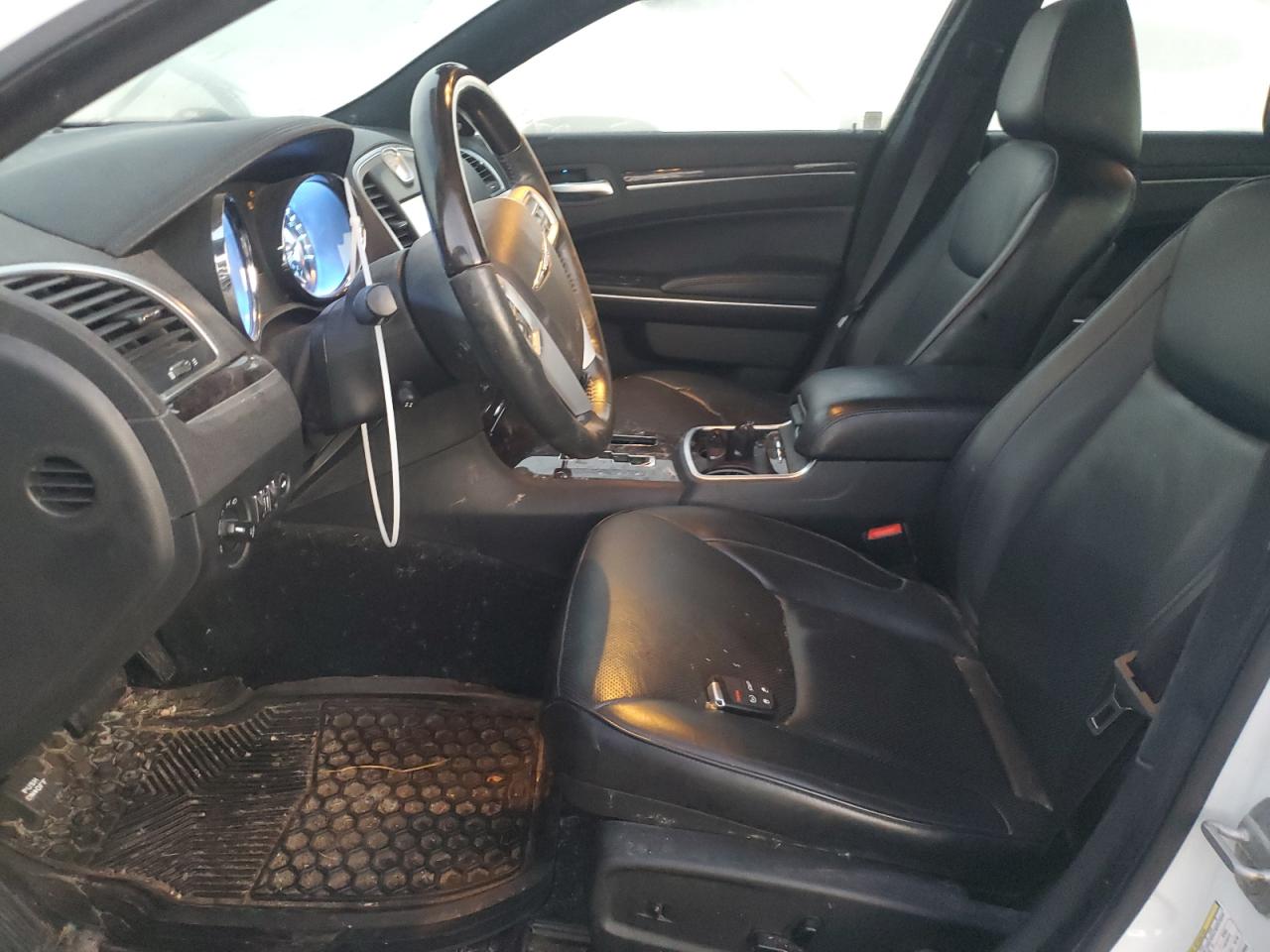 2014 Chrysler 300C VIN: 2C3CCAKT7EH100959 Lot: 81858975