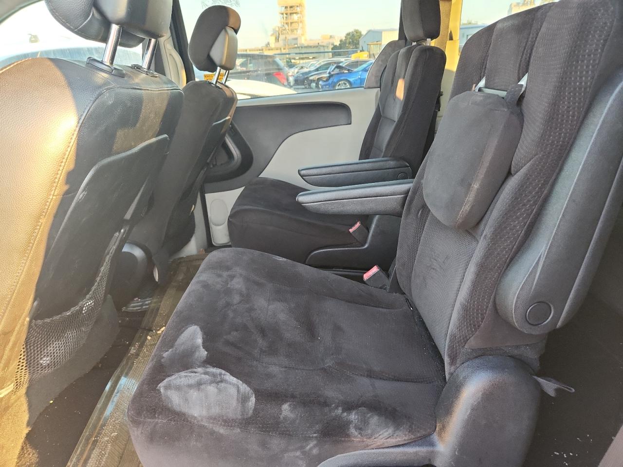 2014 Dodge Grand Caravan Sxt VIN: 2C4RDGCG8ER221940 Lot: 71370955