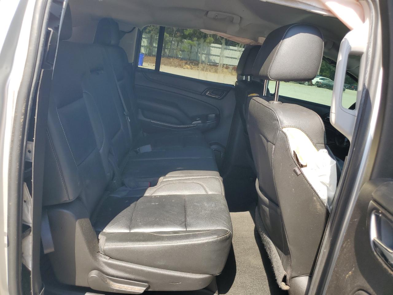 2018 Chevrolet Suburban C1500 Lt VIN: 1GNSCHKC9JR237158 Lot: 83975075