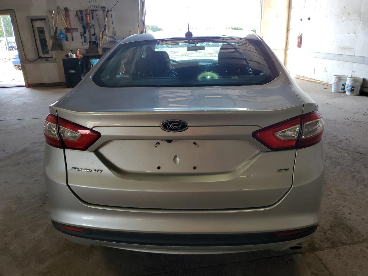 2015 Ford Fusion Se VIN: 3FA6P0H70FR180439 Lot: 71360795