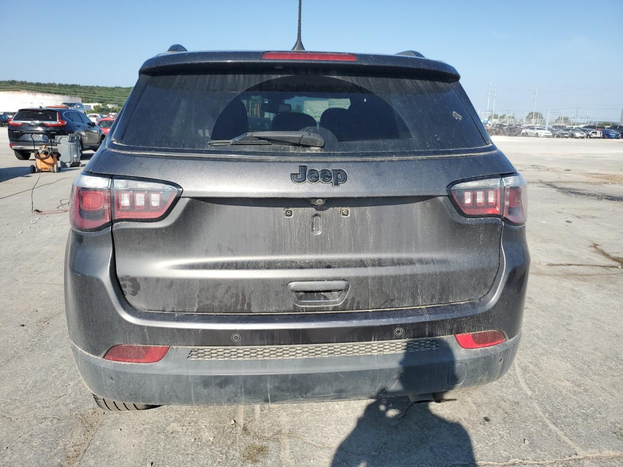 2020 Jeep Compass Latitude VIN: 3C4NJCBB3LT218704 Lot: 71645005