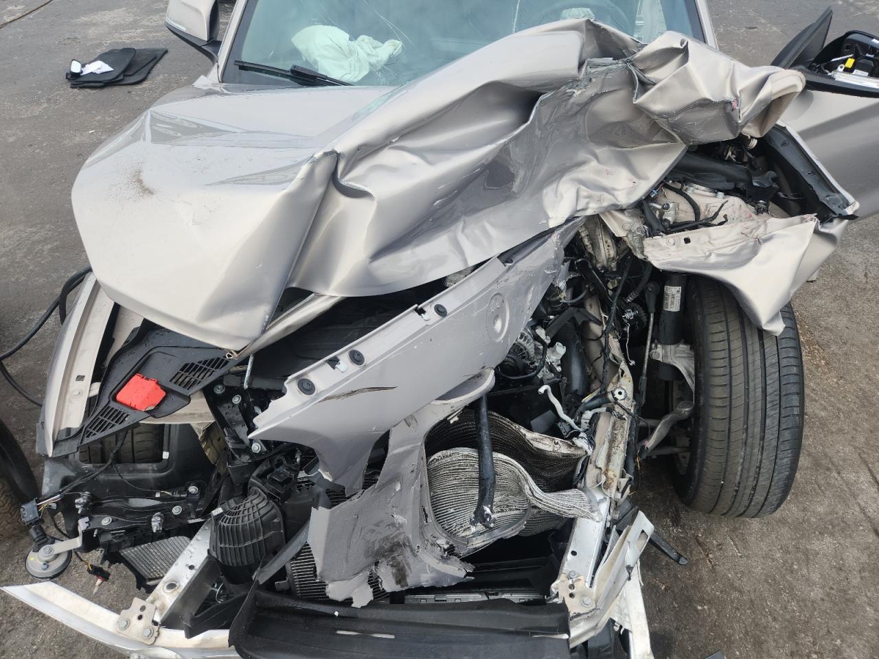 Фото: WBA1F9C54GV544204